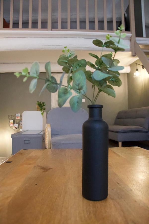 La Villa De Lea - Wifi - 5 Personnes - Intramuros Avignon Exteriör bild