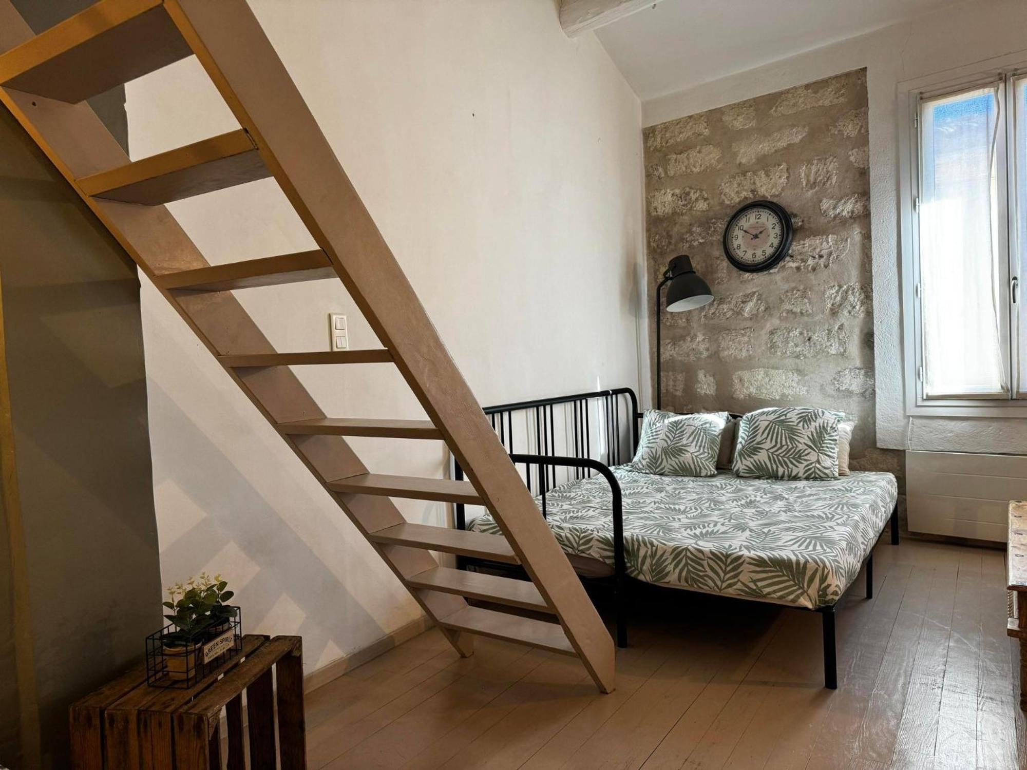 La Villa De Lea - Wifi - 5 Personnes - Intramuros Avignon Exteriör bild